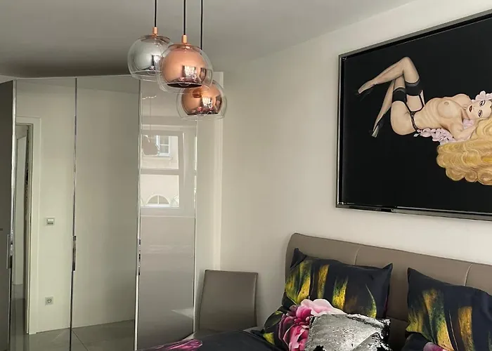 Luxurious 2 Bedroom Apartment Old City